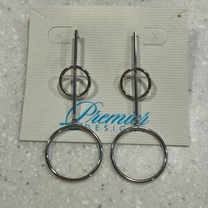 Premier Designs Silver Circle Earrings